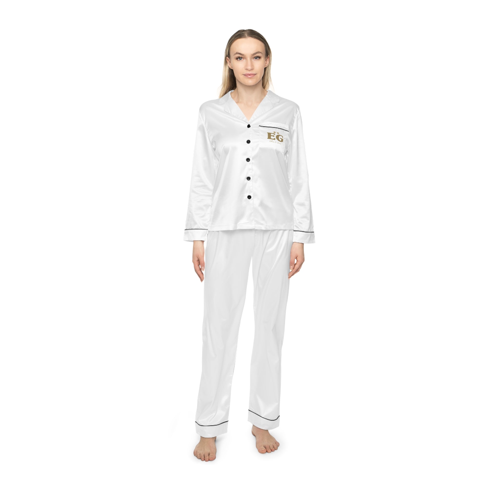 In heaven Women's Satin Pajama Set