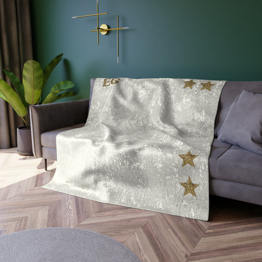 The perfect cloud Crushed Velvet Blanket