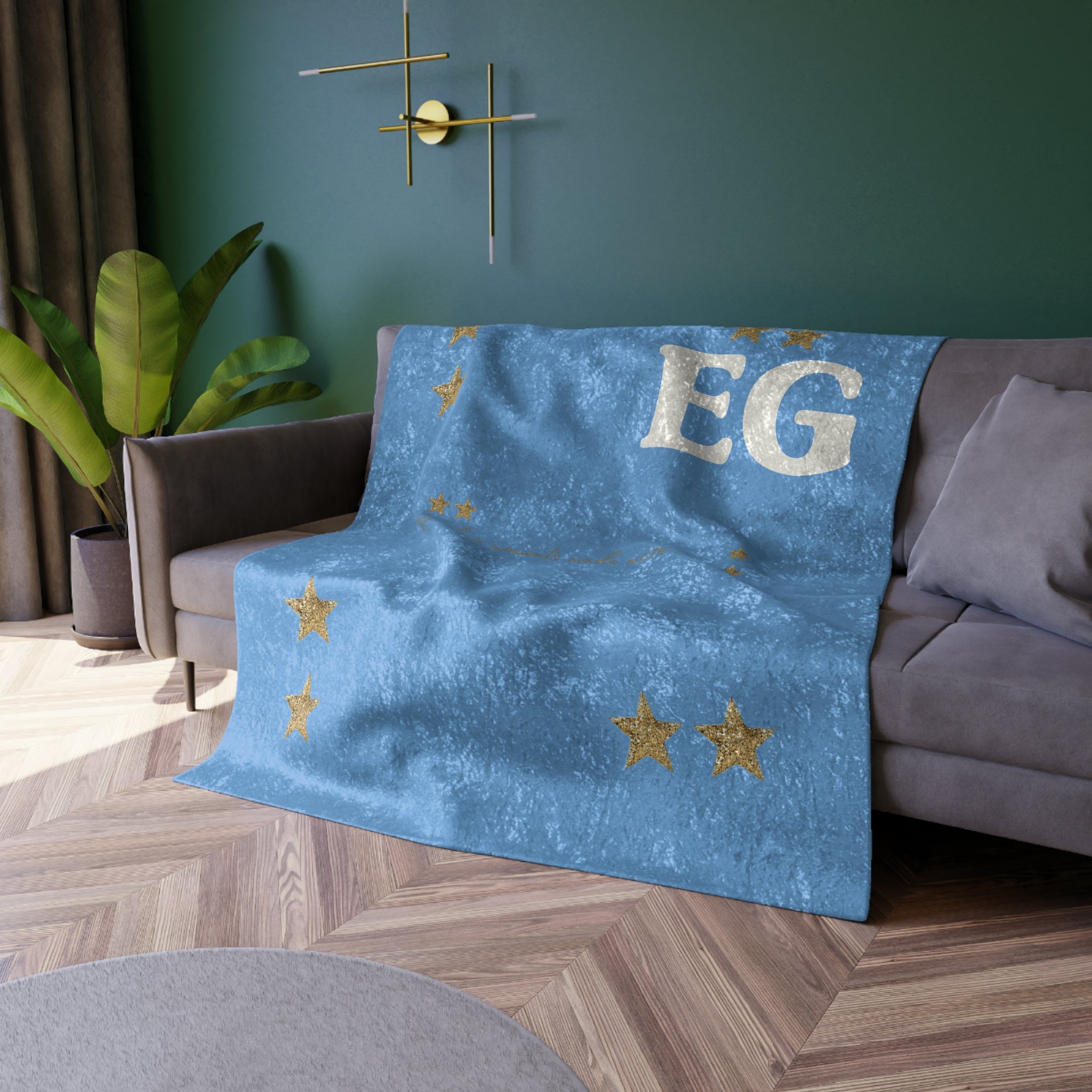 The cozy cloud crushed Velvet Blanket