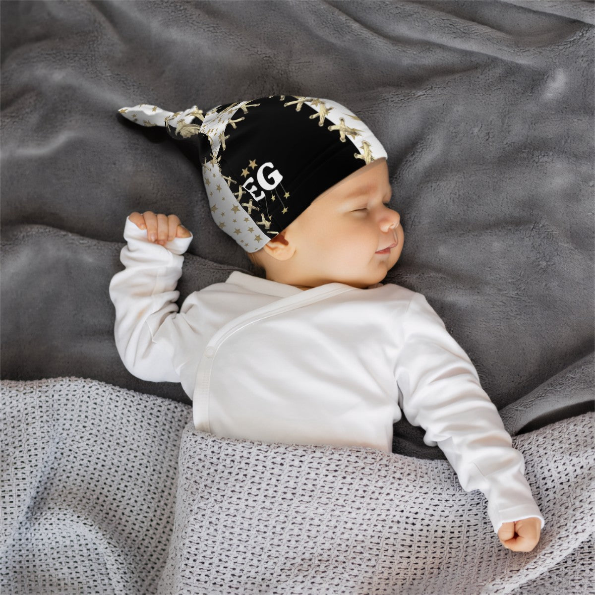 The quilted star Baby Beanie Top Knot