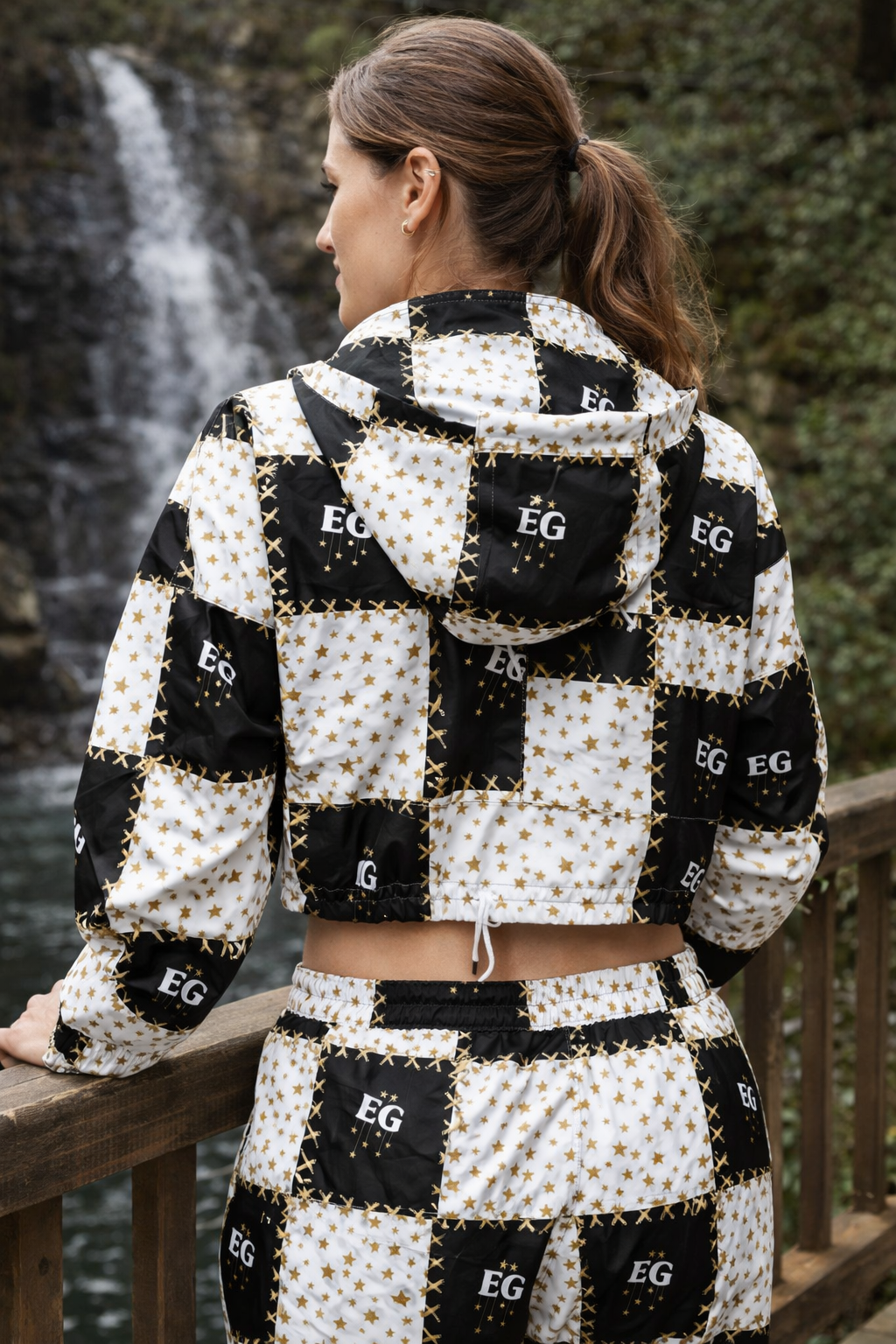 The quilted star Women’s cropped windbreaker