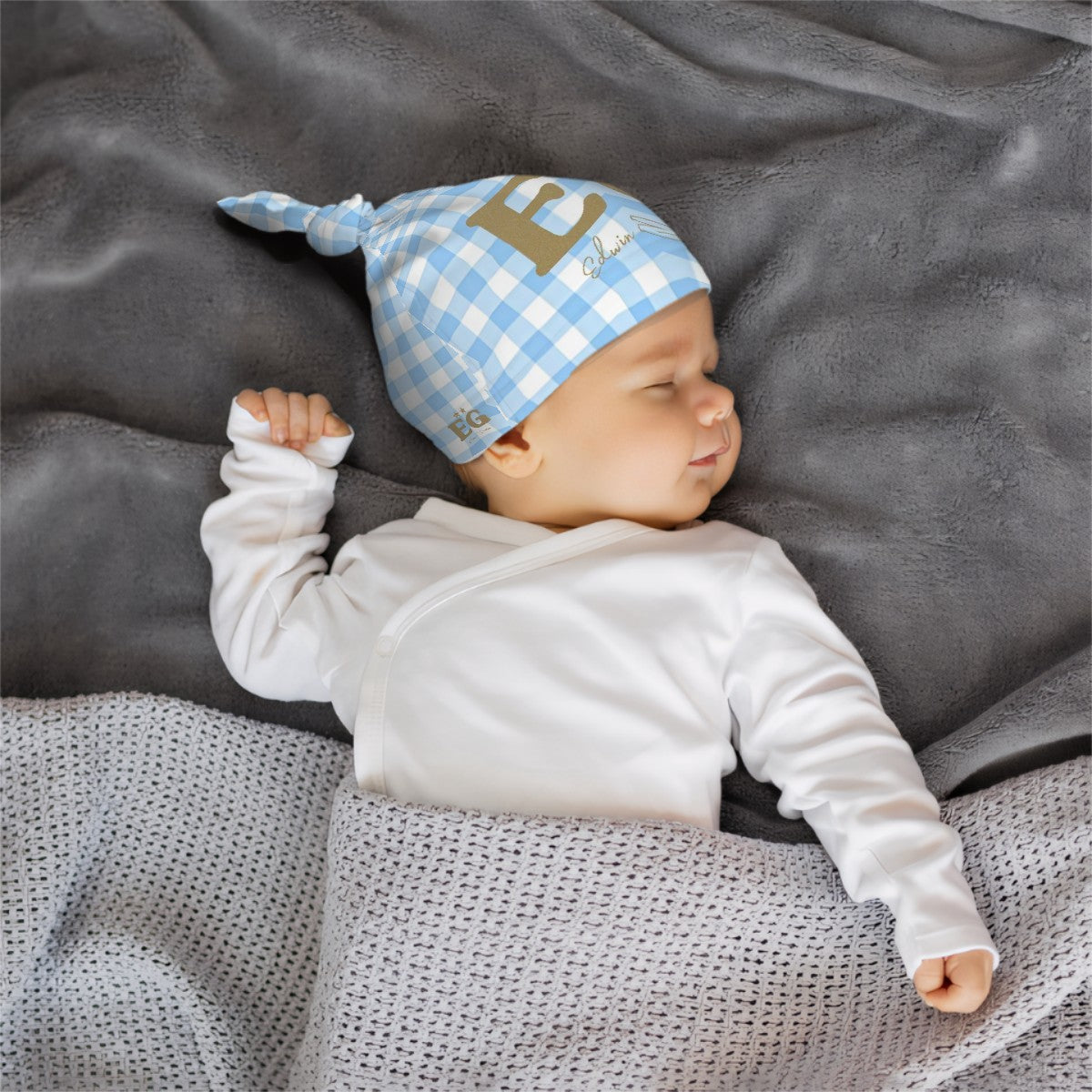 Edwin’s baby topknot beanie